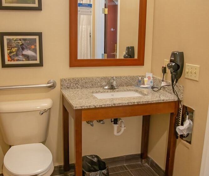 בית מלון כפרי Comfort Inn Near Ouabache State Park