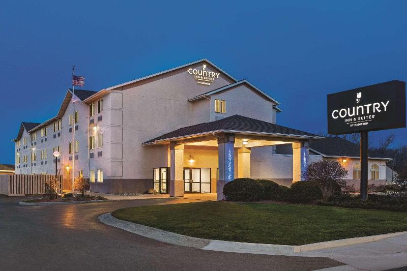 בית מלון כפרי Country Inn & Suites By Radisson, Auburn, In