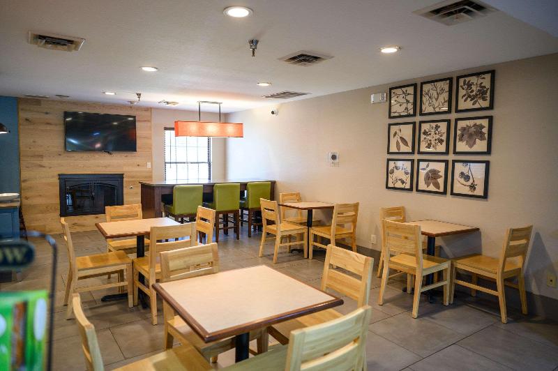 בית מלון כפרי Country Inn & Suites By Radisson, Greenfield, In