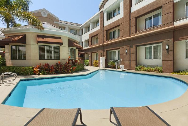 هتل Country Inn & Suites By Radisson, San Jose International Airport, Ca