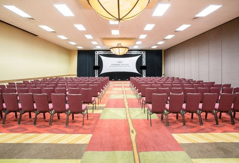 ホテル Crowne Plaza Denver International Airport, An Ihg