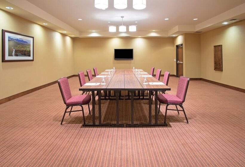 ホテル Crowne Plaza Denver International Airport, An Ihg