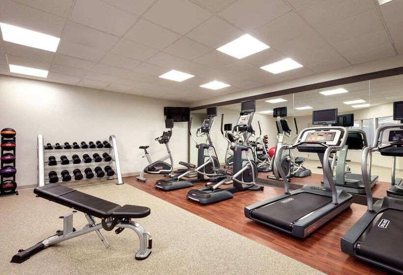 هتل Doubletree By Hilton St. Paul East