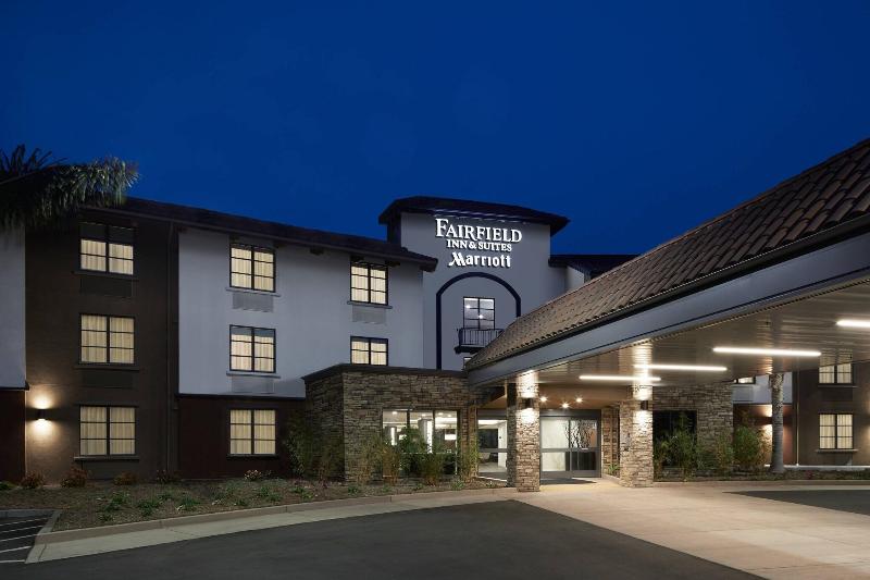 هتل Fairfield Inn & Suites By Marriott Camarillo