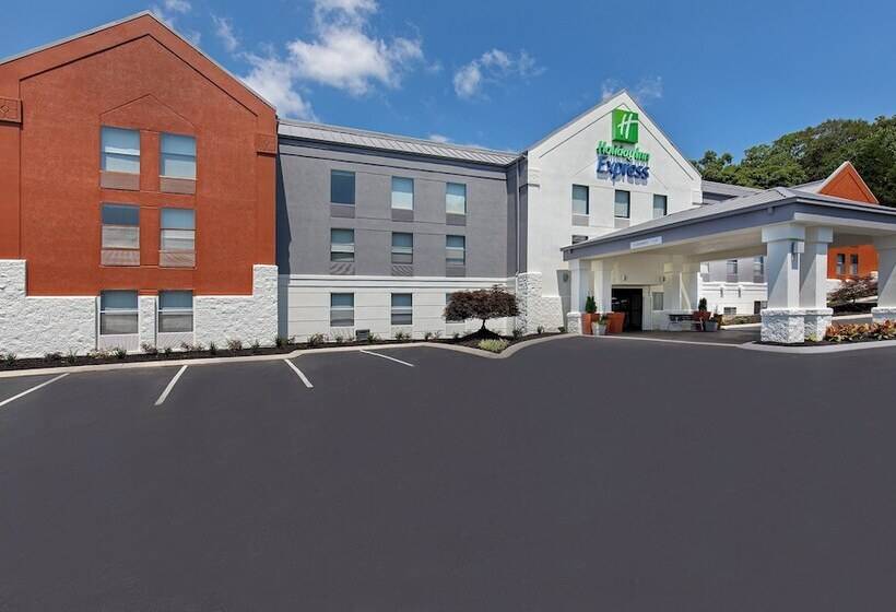 هتل Holiday Inn Express And Suites Kimball By Ihg