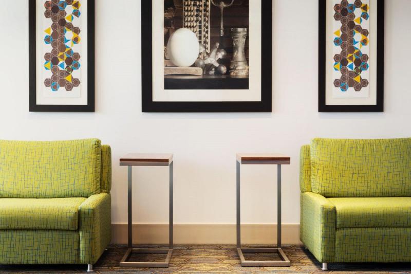 هتل Holiday Inn Express Flint Campus Area, An Ihg