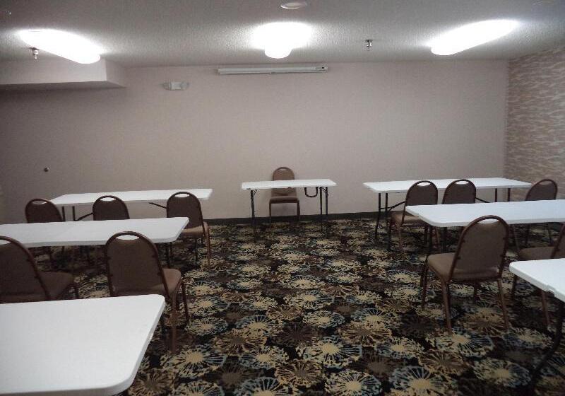 فندق Holiday Inn Express La Junta, An Ihg