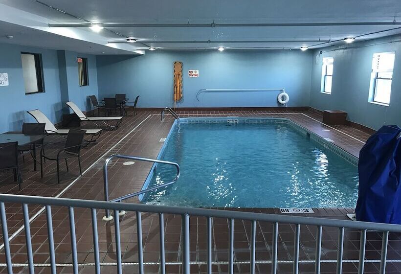 בית מלון כפרי Holiday Inn Express London I 70, An Ihg