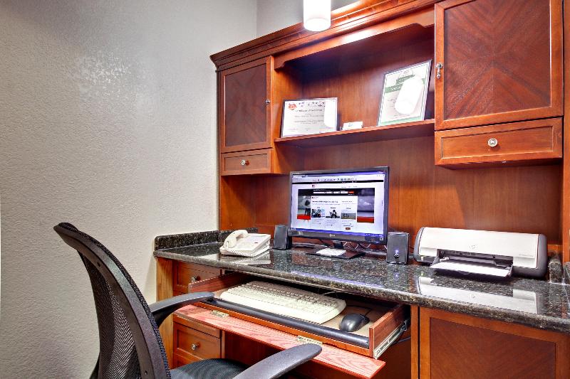 酒店 Holiday Inn Express Marshfield   Springfield Area, An Ihg
