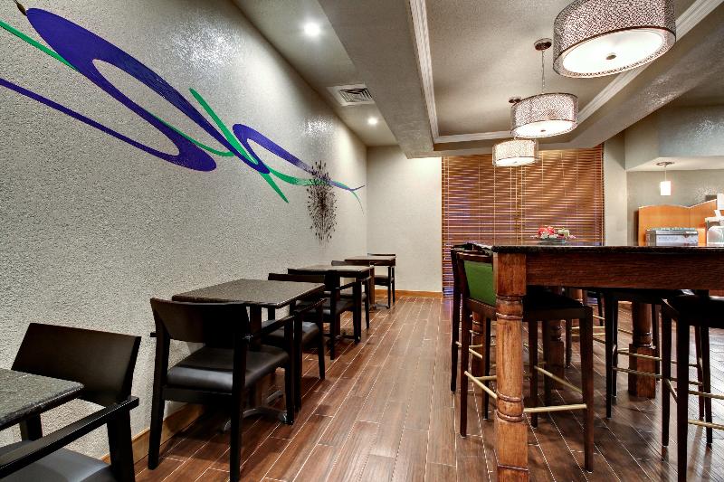 酒店 Holiday Inn Express Marshfield   Springfield Area, An Ihg