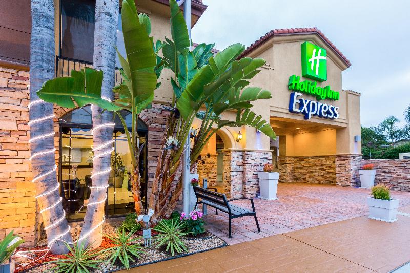 هتل Holiday Inn Express San Diego   Sea World Area, An Ihg