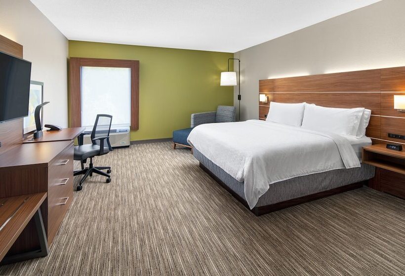 ホテル Holiday Inn Express Statesboro, An Ihg