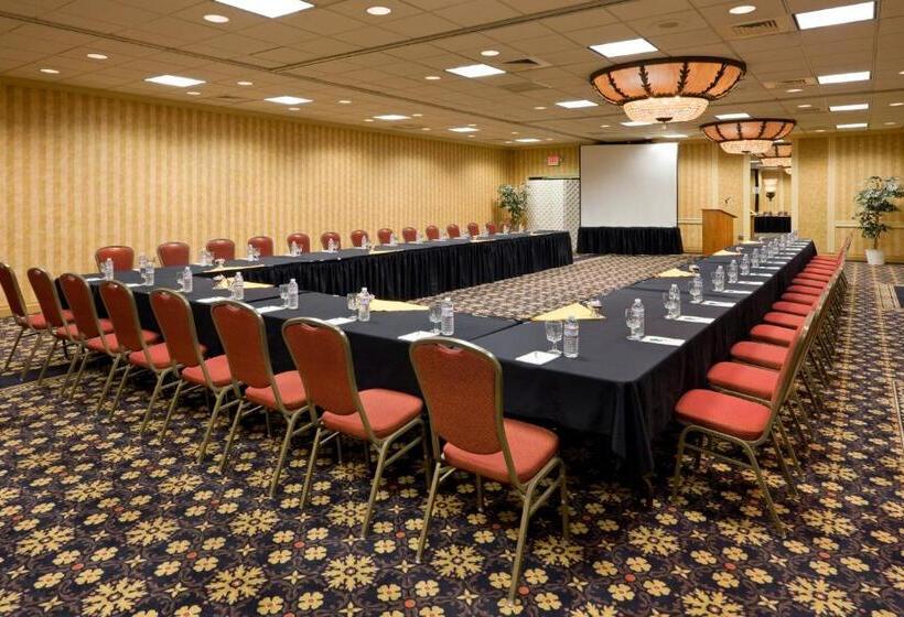 هتل Holiday Inn South Plainfield Piscataway, An Ihg