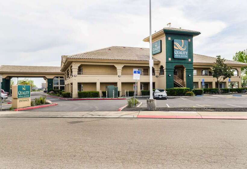 هتل Quality Inn & Suites Lathrop