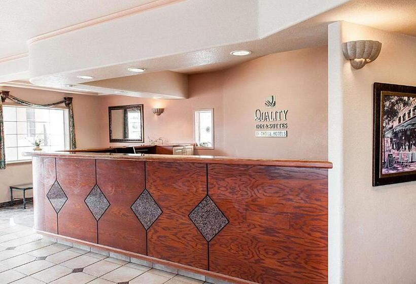 هتل Quality Inn & Suites Las Cruces  University Area