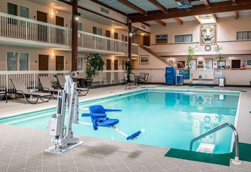 Отель Quality Inn Trinidad