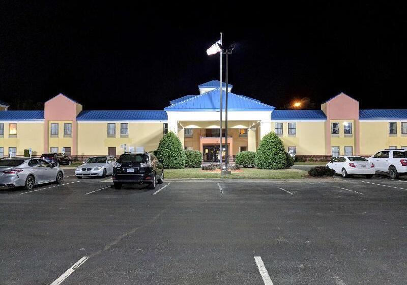 Surestay Plus Hotel By Best Western Tarboro