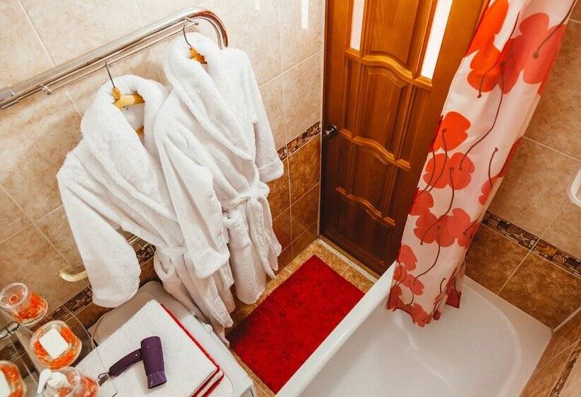 Apartments 5 Zvezd Vozle Tsentralnoy Ploshchadi