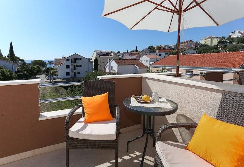 Bruno S Poolside Retreat