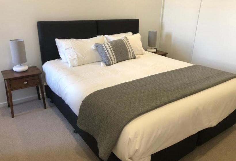 هتل Herald Executive Apartments