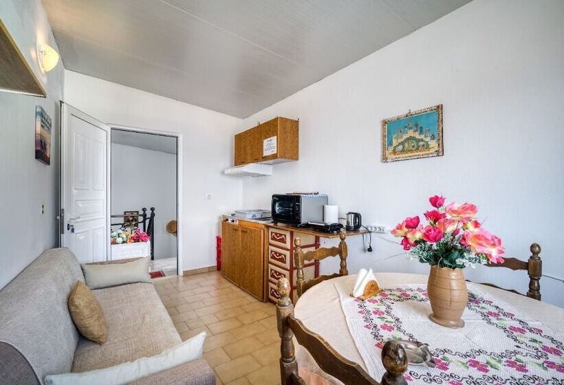 פנסיון Lefteri S Rooms