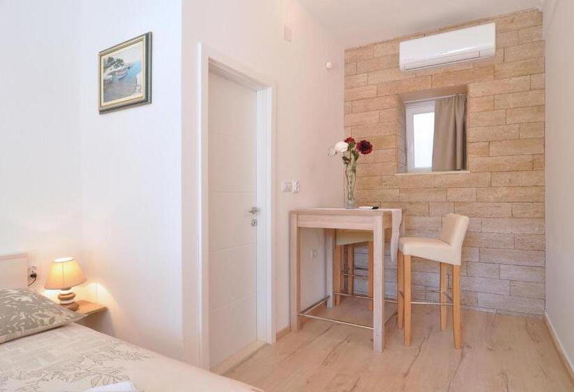 פנסיון Rooms Palma