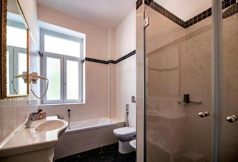 مسافرخانه Villa Elisio Hotel & Spa
