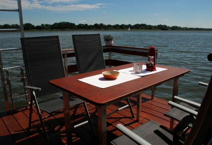酒店 Hausboot Neustrelitz Am Zierker See