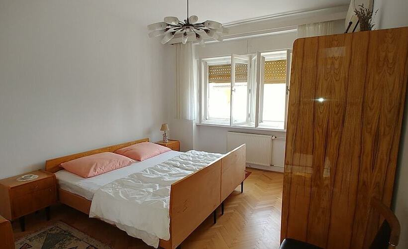 V&a Vacation Apartment