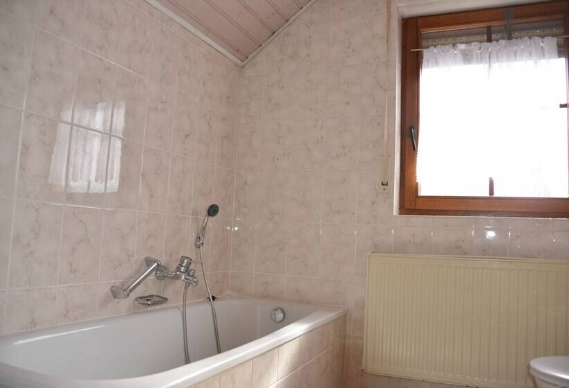 ペンション Mountain View Rooms