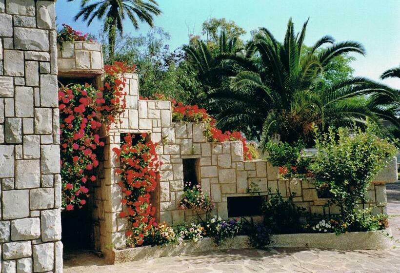 Villa Entrenaranjos