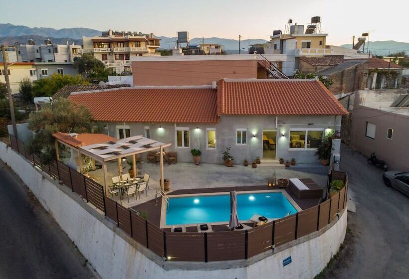 Villa Roxanne