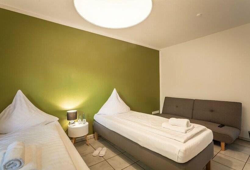 Hostel 2 Hannover Laatzen