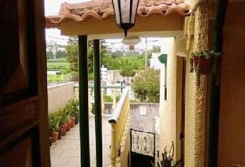 2 Bedrooms House With City View Furnished Terrace And Wifi At Alfena 7 Km Away From The Beach