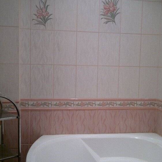 Apartment On Maksima Gorkogo 32