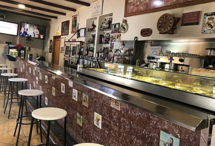 بنسيون Hn La Hoya