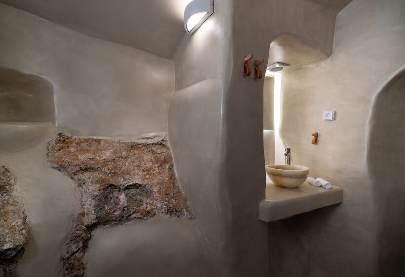 Nalas Suites