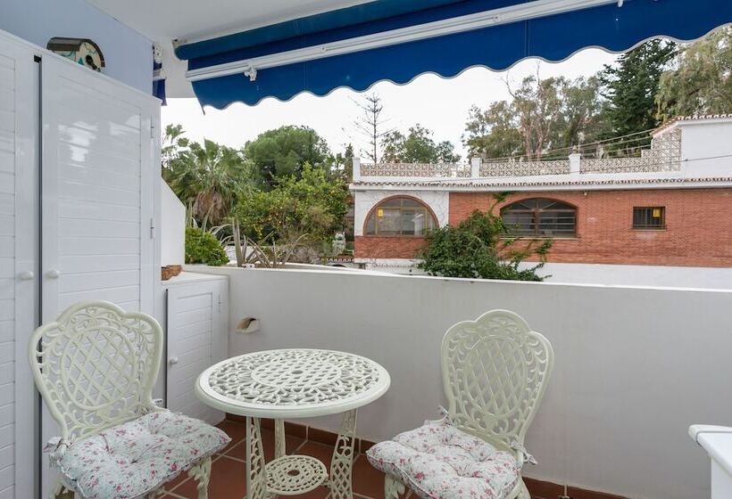 Near To The Beach And Parking Torrealmadena Los Patos 100