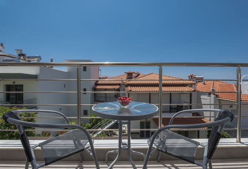 Sunshine Apartments