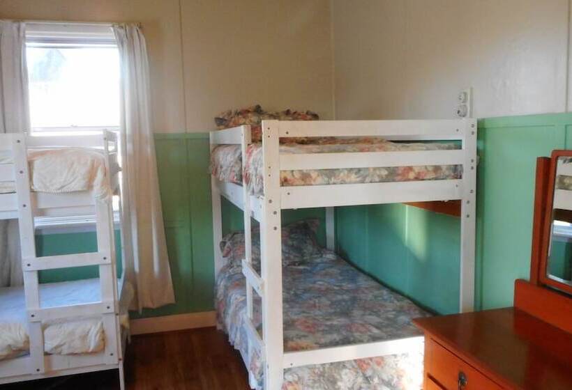 Hightide At South West Rocks