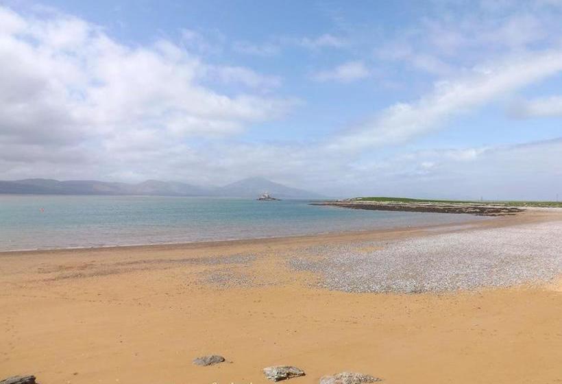 بنسيون Westend Bar & Restaurant