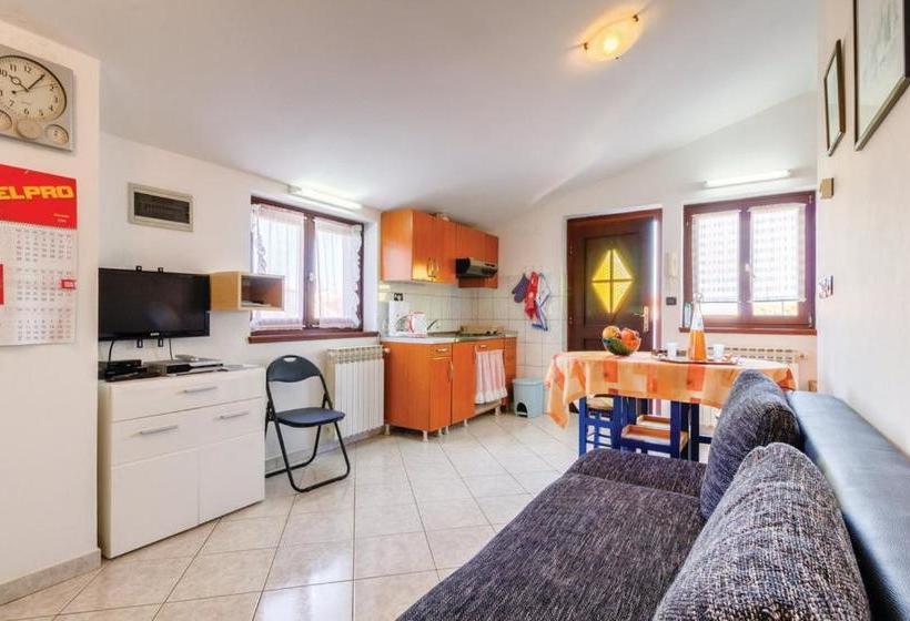 Apartments Biserka 1495