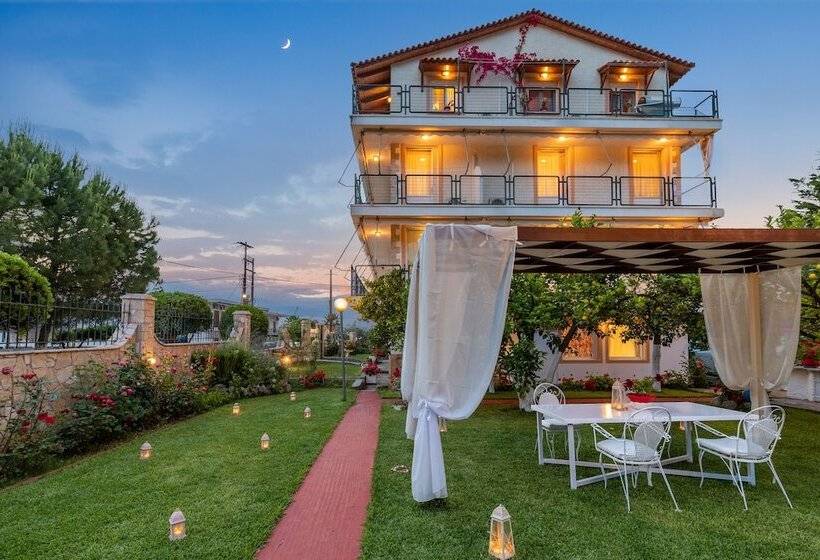 M K Apartments