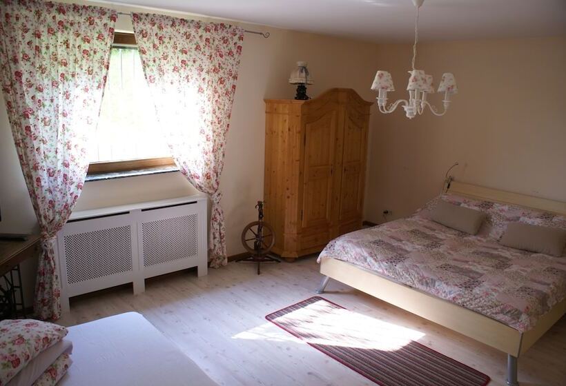 Oasis Apartment