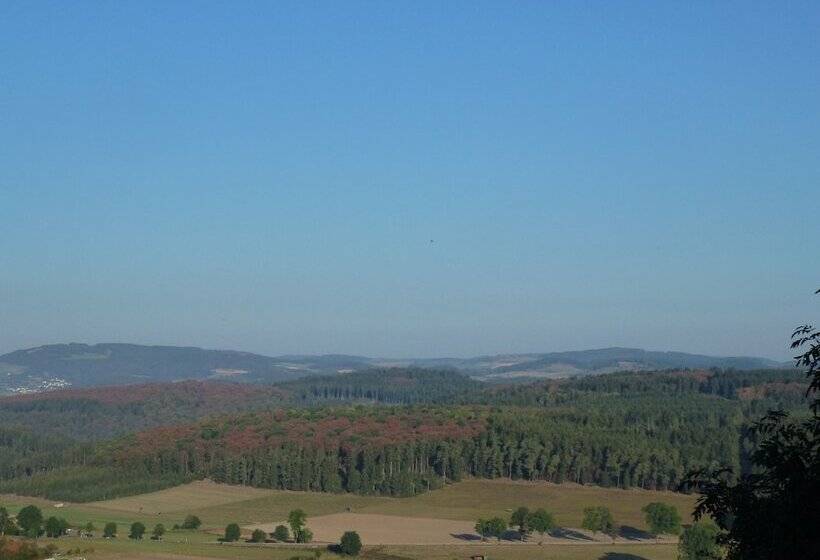 Пансион Ferienwohnung Sauerlandblick