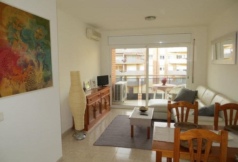 Apartment In Lloret De Mar   104289 By Mo Rentals