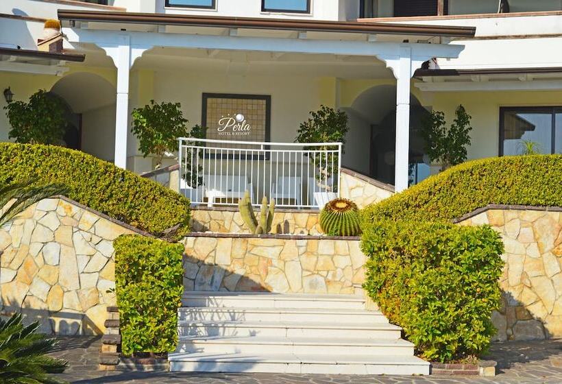 여관 & Resort Perla