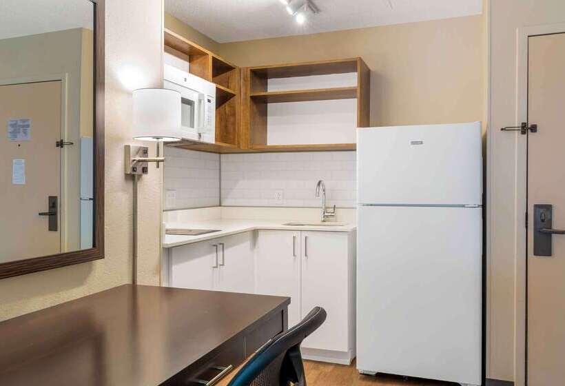 Extended Stay America Suites  Boston  Burlington