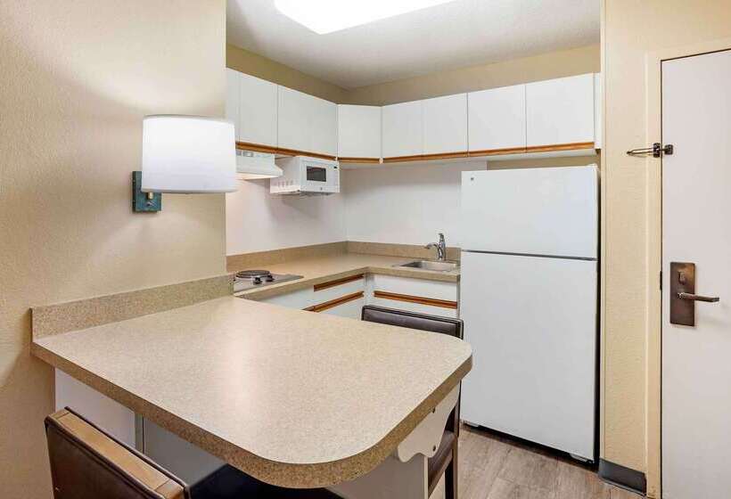Extended Stay America Suites  Philadelphia  Horsham  Dresher Rd