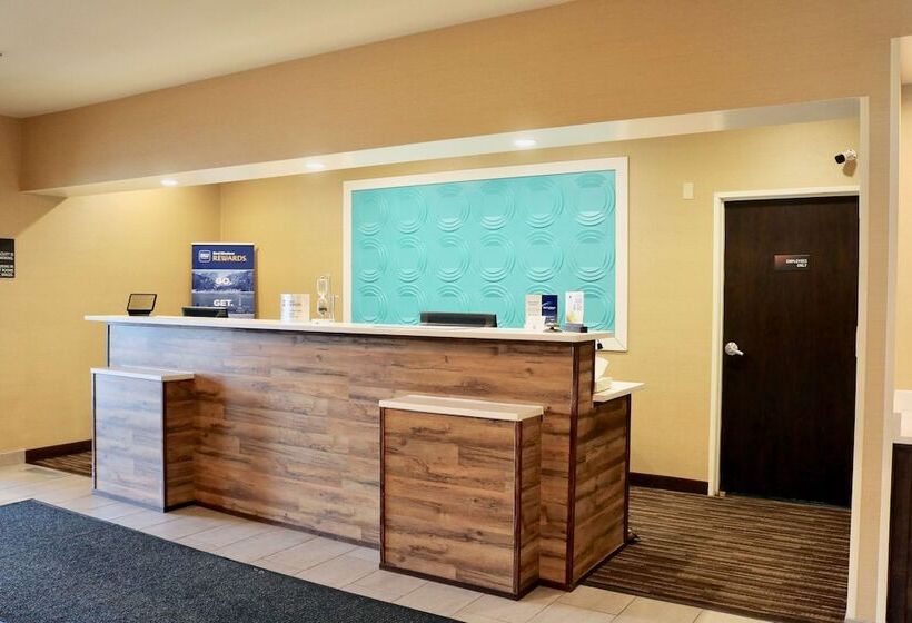 호텔 Best Western Fostoria Inn & Suites